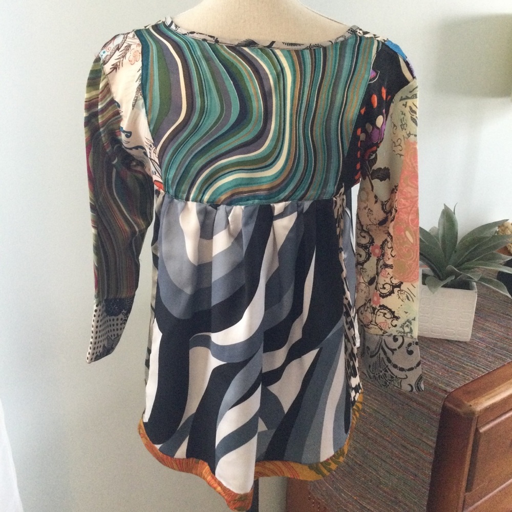 Scared Threads- Pretty Patchwork Boho Top. Size S - image 4